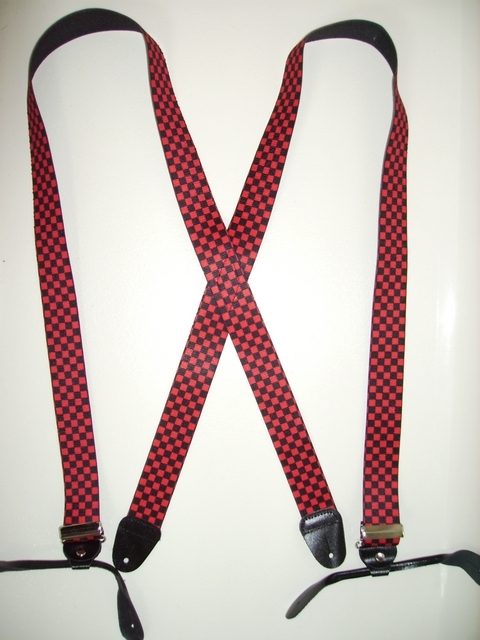 BUTTON-ON CHECKERS BLACK AND RED 1 1/2 INCH X 48 INCHES UB120N48CKRE
